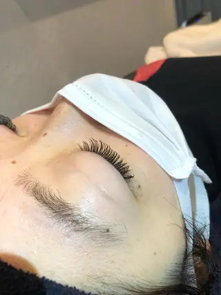 マツエク・マツパ 【デザイナー】田中 美生のヘアスタイル