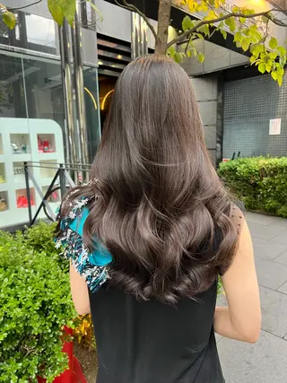 ロング カラー salowin所属・吉ヶ別符 亮祐のヘアスタイル