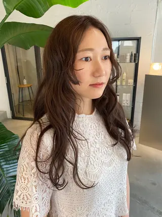 ロング カラー park所属・聖 来のヘアスタイル