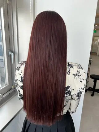 ロング 岩口 智洋のヘアスタイル