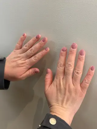 ネイル Aya TRIOSのネイルデザイン