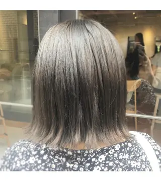 ミディアム NEWI 京橋 【yoko】のヘアスタイル