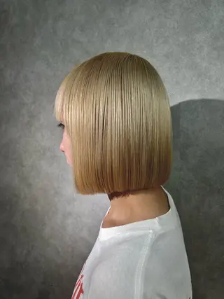 ショート nui【茨木】本多 莉果子のヘアスタイル