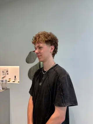 ショート メンズ é.dit tokyo所属・🍀チナ tina🍀のヘアスタイル