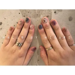 ショート カラー ネイル マツエク・マツパ illum hicariのネイルデザイン