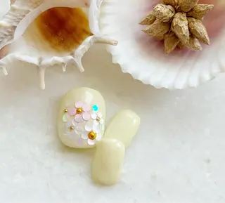 ネイル Satomi  のネイルデザイン