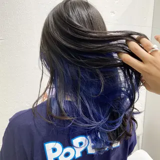 ミディアム カラー kai .のヘアスタイル