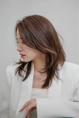 ミディアム COA銀座所属・ミディアムレイヤー 募集中/村上廉のヘアスタイル