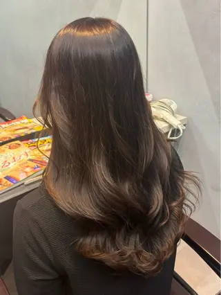 ロング カラー Elena池袋店所属・💎透明感カラー Sarina💎のヘアスタイル