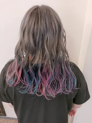 ミディアム カラー デザインカラー髪質 改善Lilithのその他イメージ