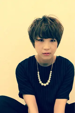 ショート 所渉/韓国レイヤー /ウルフカットのヘアスタイル