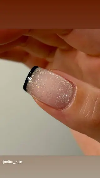 ネイル 甲村 未玖のネイルデザイン