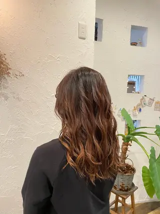 ロング カラー 🌸小掛🌸 豊橋外国人風カラーのヘアスタイル