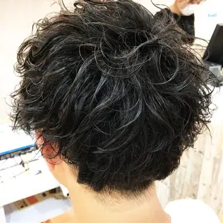 ショート 若林 亜季のヘアスタイル