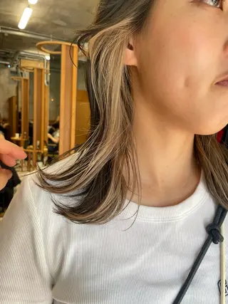 カラー wewe: momoeのヘアスタイル