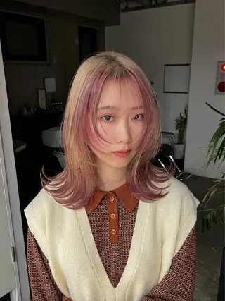 カラー ウルフとデザイン カラーの神のヘアスタイル