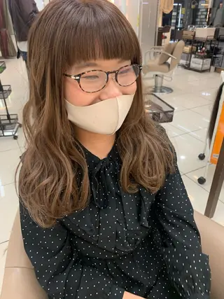 セミロング カラー 羽エクステ🩷 🤍まき🤍のヘアスタイル