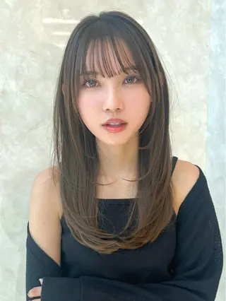 ミディアム MAEUL 【マウル】栄のヘアスタイル