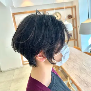 ショート パーマ hoNua. 栄/透明感カラーのヘアスタイル