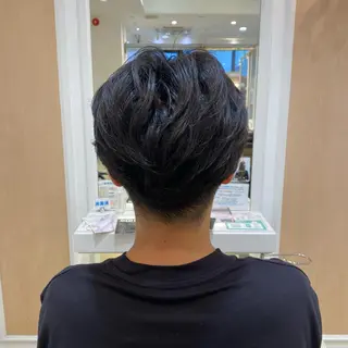 ショート パーマ メンズ メンズ特化型美容師 栗山勇人のヘアスタイル