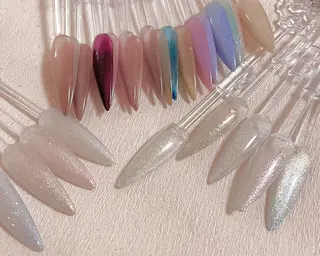 ネイル atelier fig所属・💐 SATSUKIのネイルデザイン