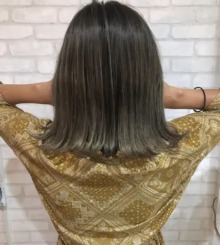 ミディアム カラー 透け感カラー 顔周り/neneのヘアスタイル