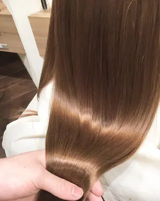 セミロング 髪質改善\酸熱TR カット【店長】のヘアスタイル