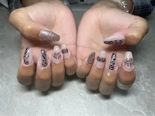 ネイル LAVISH nail salonのネイルデザイン