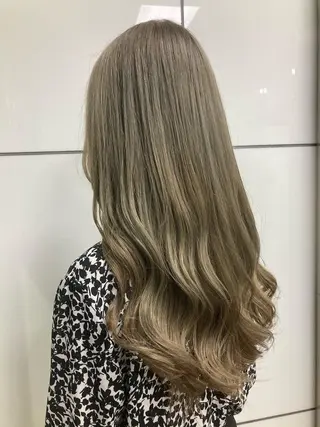 セミロング カラー 髪質改善/痛ませ ないカラー/西村航大のヘアスタイル