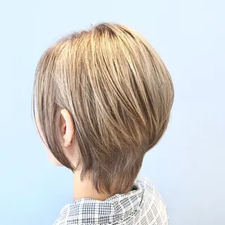 ショート カラー 🌈ぷる艶カラー🌈 髪質改善👑柳沼尚貴のヘアスタイル