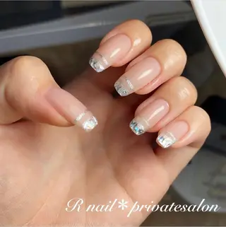 ネイル R nailのネイルデザイン