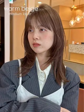ミディアム 似合わせ/ベージュ /レイヤー/りほ🤍のヘアスタイル