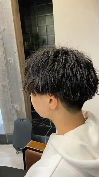 ショート パーマ メンズ 🟢NEGi🟣 🫧髪質改善のヘアスタイル