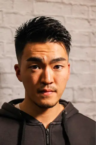 ショート パーマ メンズ 銀座マツナガ新宿野村ビル店所属・メンズカット 佐藤優菜のヘアスタイル