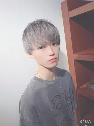 ミディアム カラー パーマ ヘアアレンジ メンズ ⚠️激安ブリーチで 後悔してる方へ⚠️のヘアスタイル