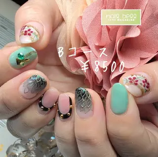 ネイル 占いができるネイルサロン「ネイルベル」所属・さいとう りなのネイルデザイン