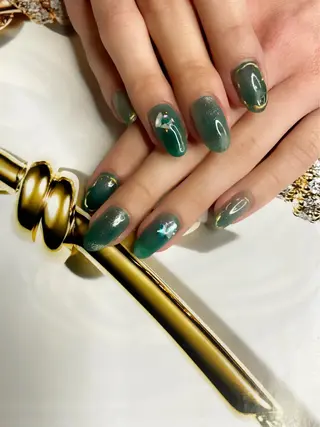 ネイル salon ORO sapporo所属・ORO 石井 香織のネイルデザイン