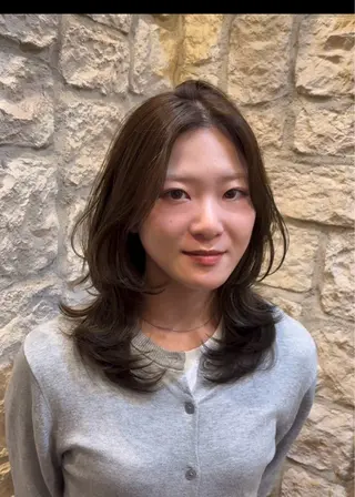 セミロング カラー 町田/レイヤーカット ハッシュカット/八木のヘアスタイル