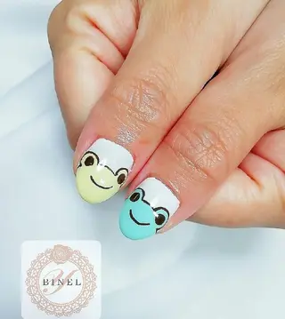 ネイル Nail Salon Y.BINELのネイルデザイン