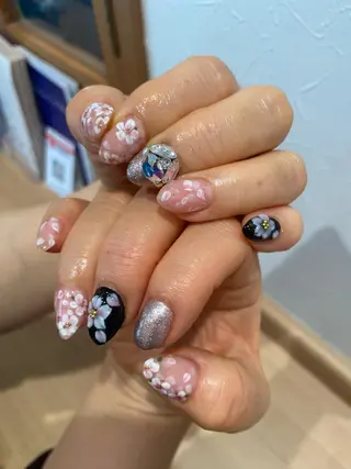 ネイル 佐藤  悠子のネイルデザイン