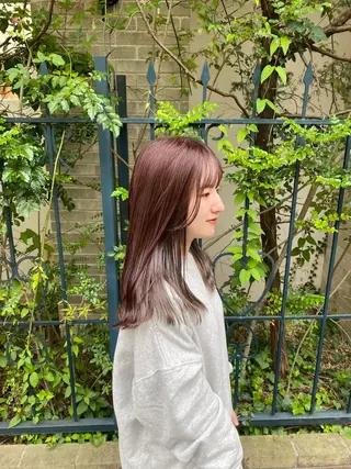 ロング カラー 片岡 令夏のヘアスタイル