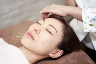 makeup salon FLOW所属・MAKI 's Acuのエステ・リラクイメージ