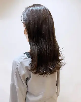 ロング カラー あずまぐち めぐみのヘアスタイル