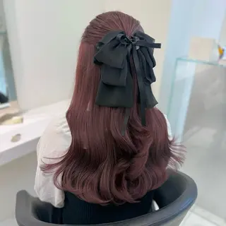 ロング カラー うる艶モテカラー💞 盛れるヘアメ👧🏻のヘアスタイル