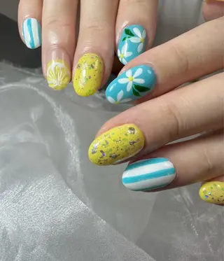 ネイル 12 designのネイルデザイン