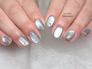 ネイル Shimmer Risaのネイルデザイン