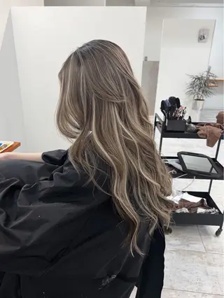 ロング カラー ROBIN所属・指名数No.1 /NAOYAのヘアスタイル