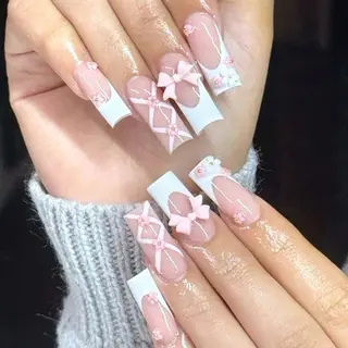 ネイル Cloudy Chan Nailのネイルデザイン
