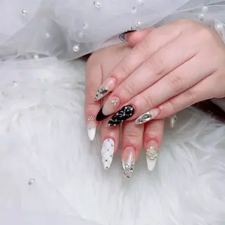 セミロング artnailgallery所属・gallery Yumiのネイルデザイン