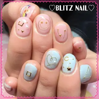 ネイル BLITZ Nail 岩田💅🏻✨のネイルデザイン